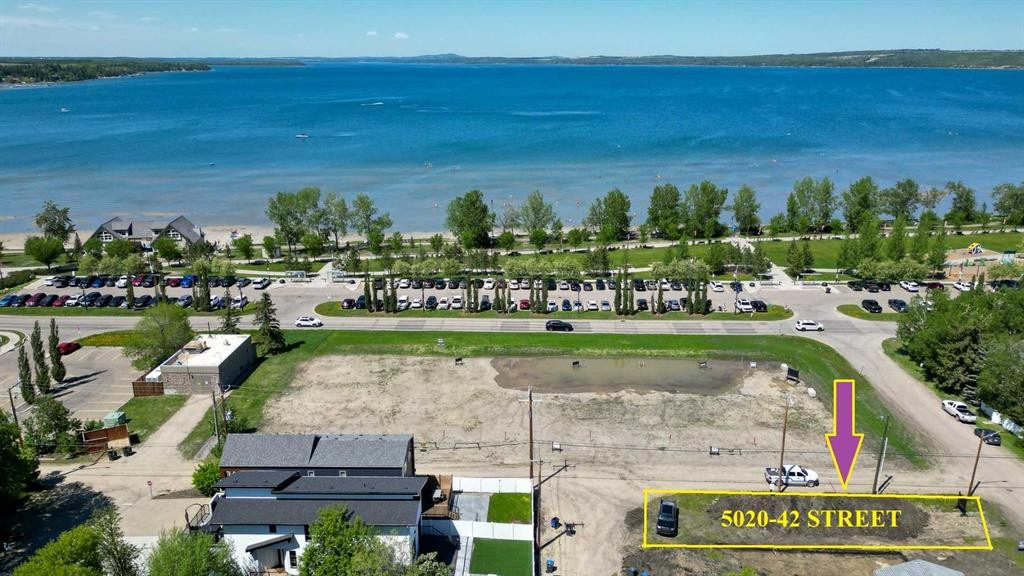 5020 42 Street, Sylvan Lake, AB