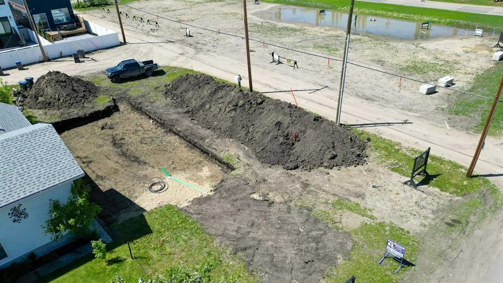 5020 42 Street, Sylvan Lake, AB