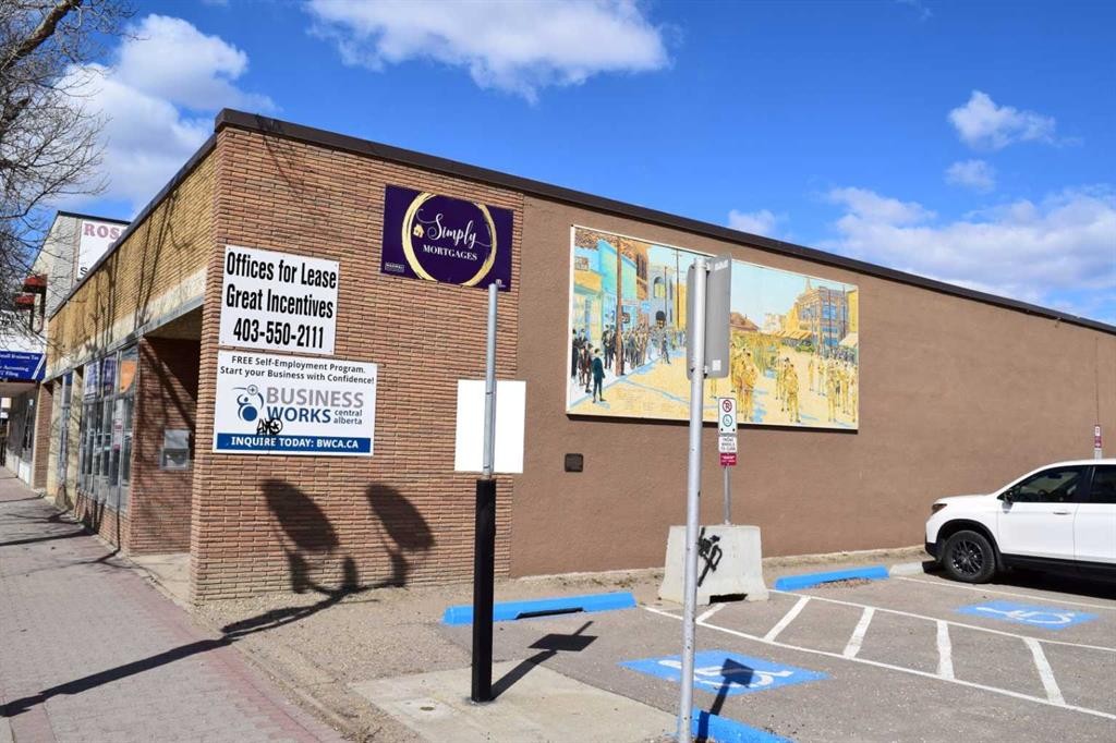 4730 50 Street, Red Deer, AB