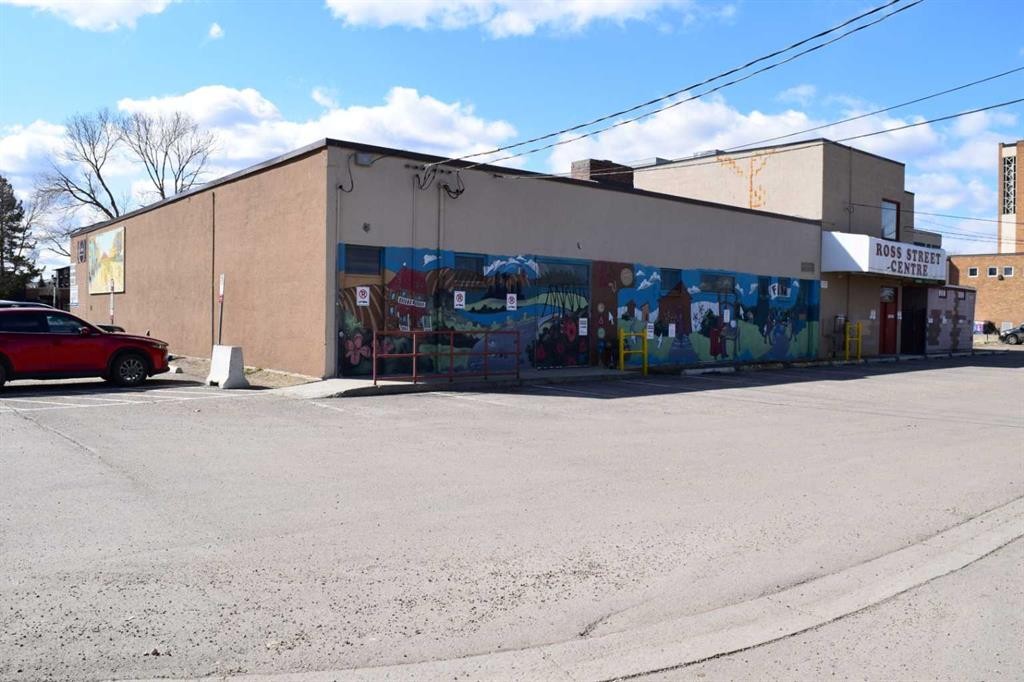 4730 50 Street, Red Deer, AB