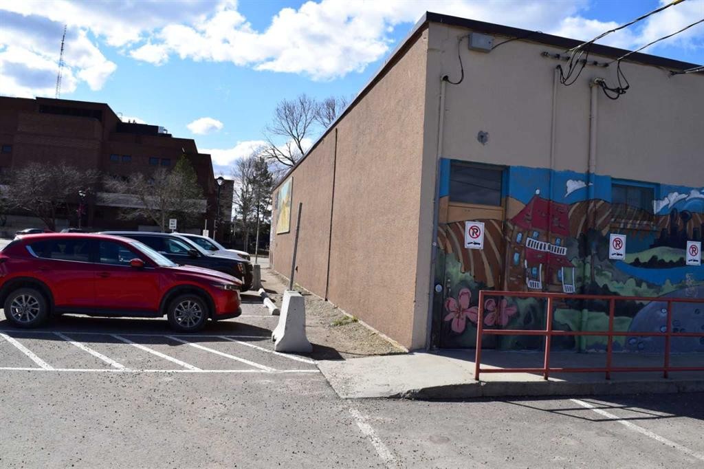 4730 50 Street, Red Deer, AB