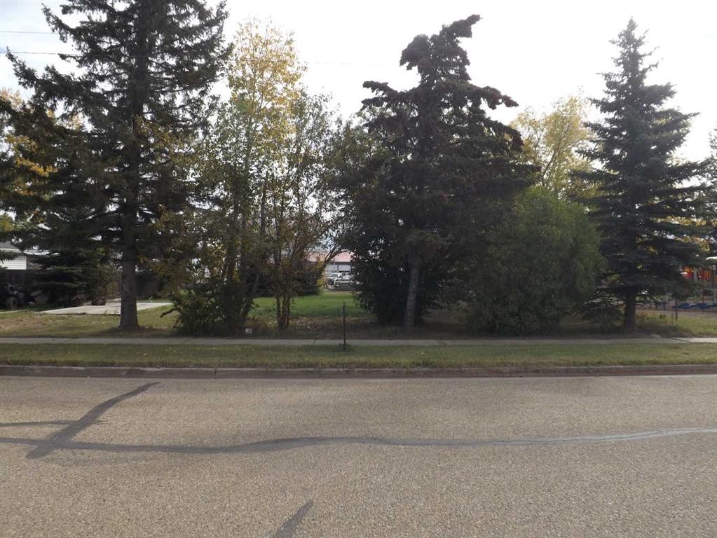 5017 47 Street, Killam, AB