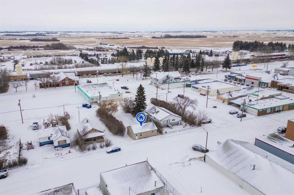 5009 49 Avenue, Forestburg, AB