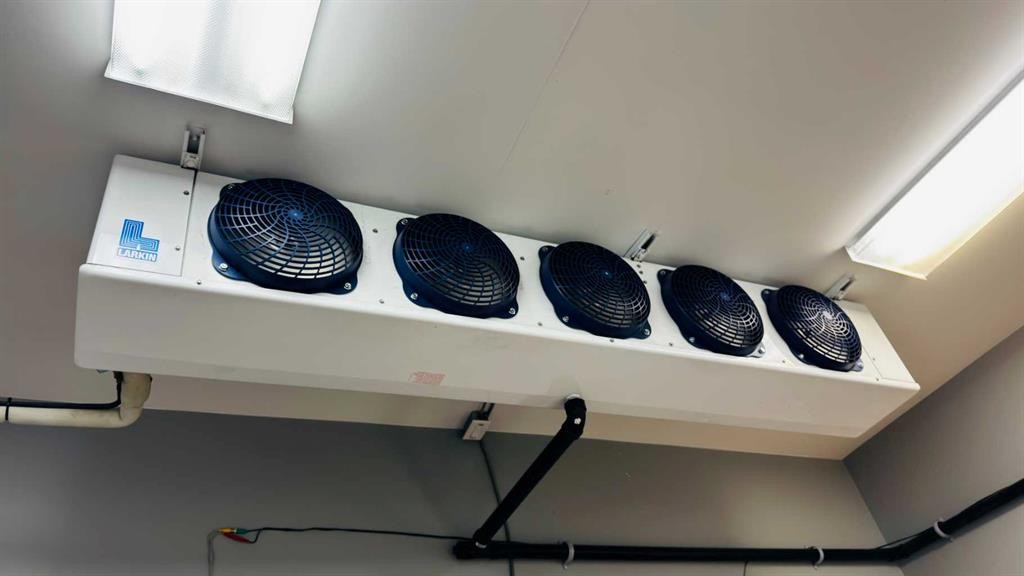 102-25 Beju Industrial Drive Drive, Sylvan Lake, AB