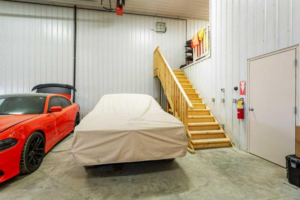 4907 50 Avenue, Eckville, AB