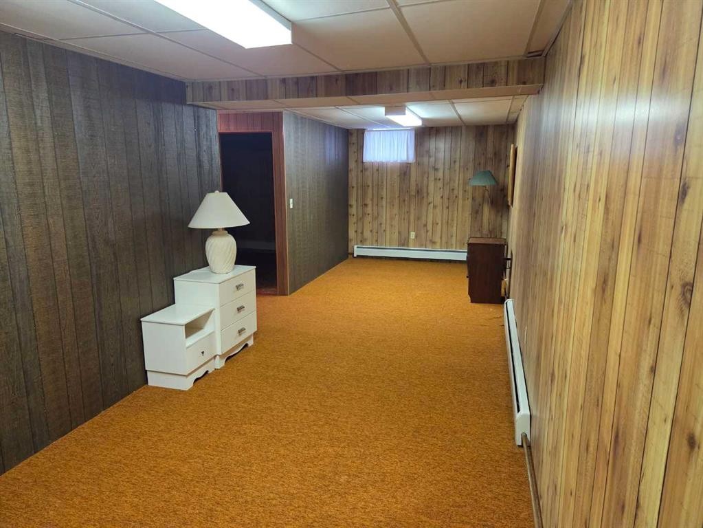 5405 50 Street, Castor, AB - Indoor