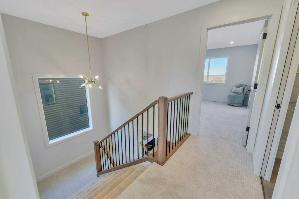 7 Vincent Gate, Sylvan Lake, AB - Indoor Photo Showing Other Room