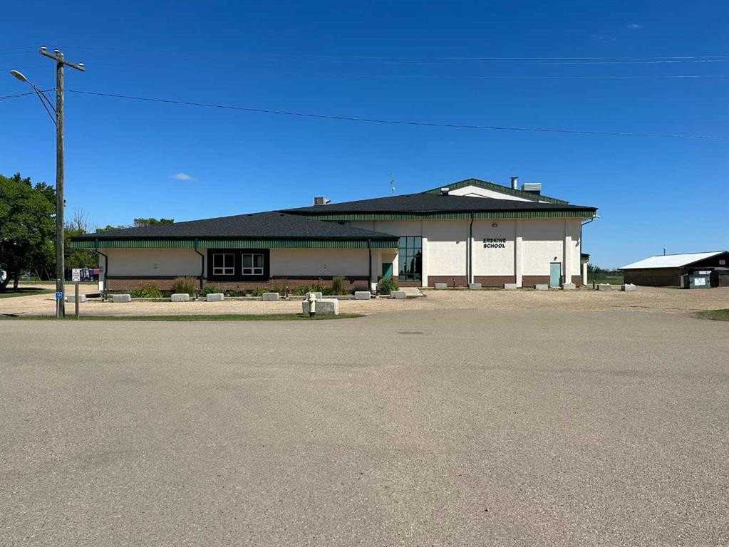 10 Prospect Avenue, Erskine, AB