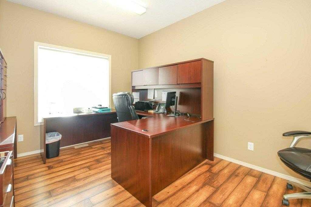 5209 49A Avenue, Bentley, AB