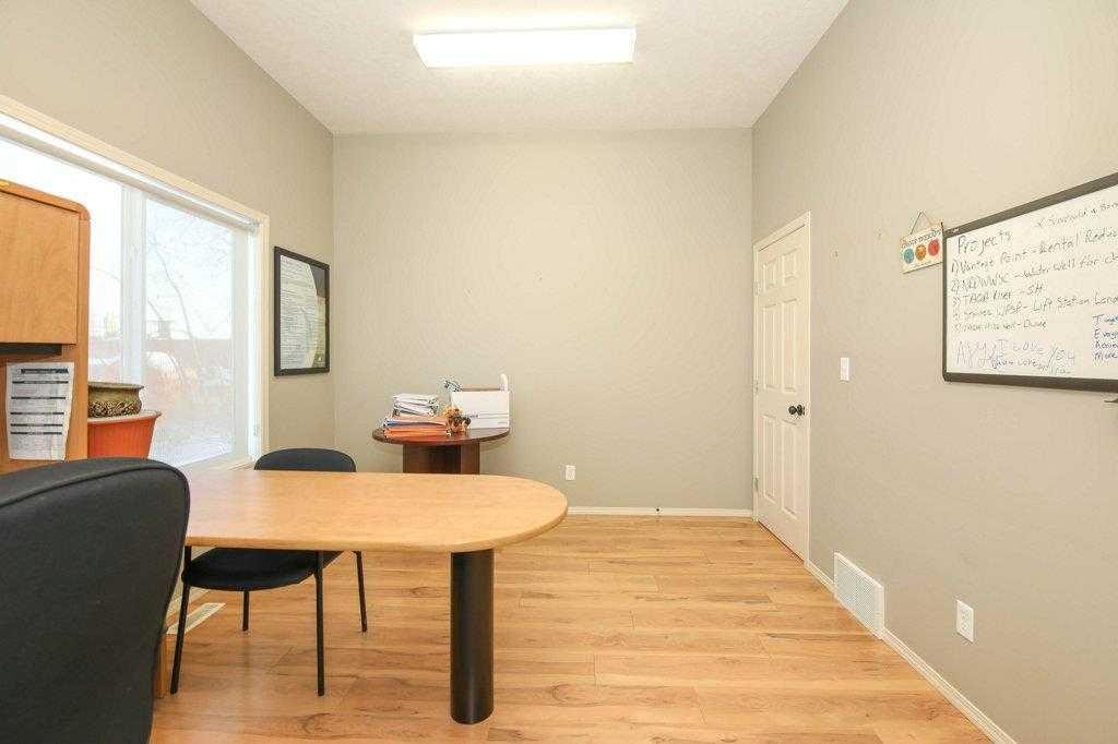 5209 49A Avenue, Bentley, AB