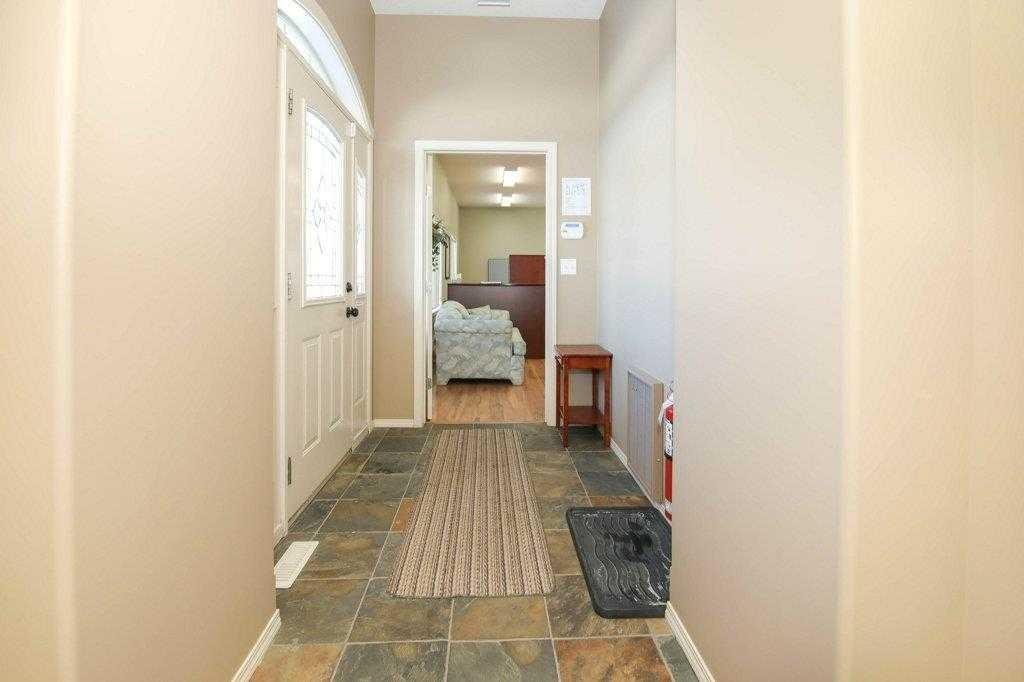 5209 49A Avenue, Bentley, AB