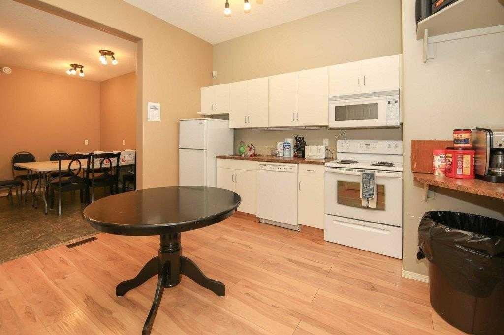 5209 49A Avenue, Bentley, AB