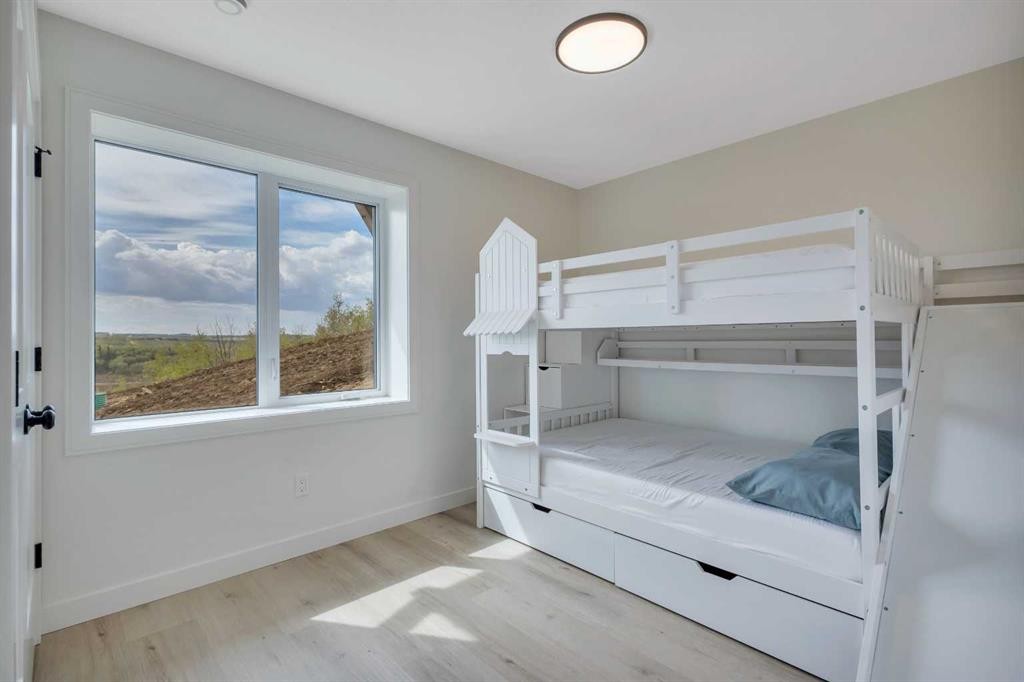 24417 420 Township, Rural Lacombe County, AB - Indoor Photo Showing Bedroom
