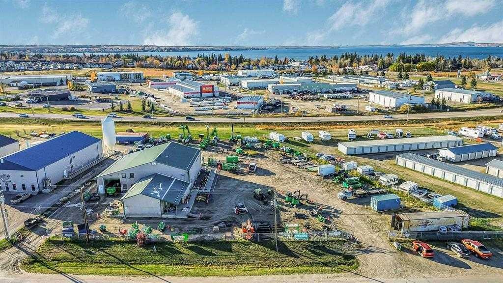 30 Industrial Drive, Sylvan Lake, AB