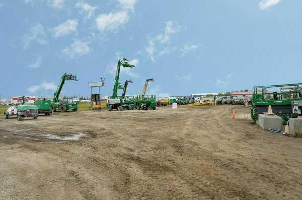 30 Industrial Drive, Sylvan Lake, AB