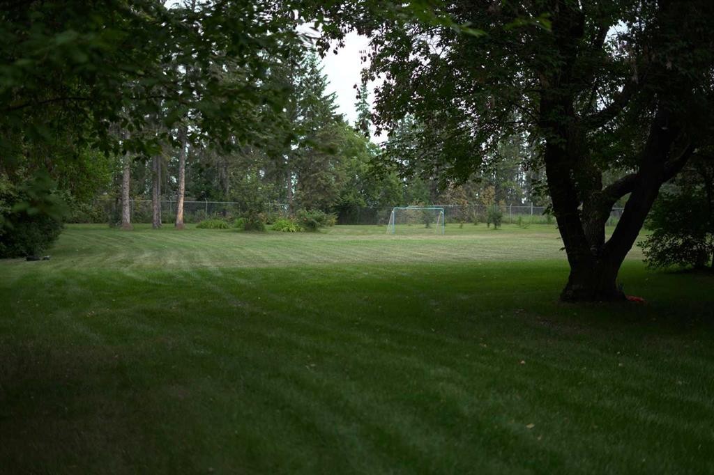 20 Cronquist Close, Red Deer, AB