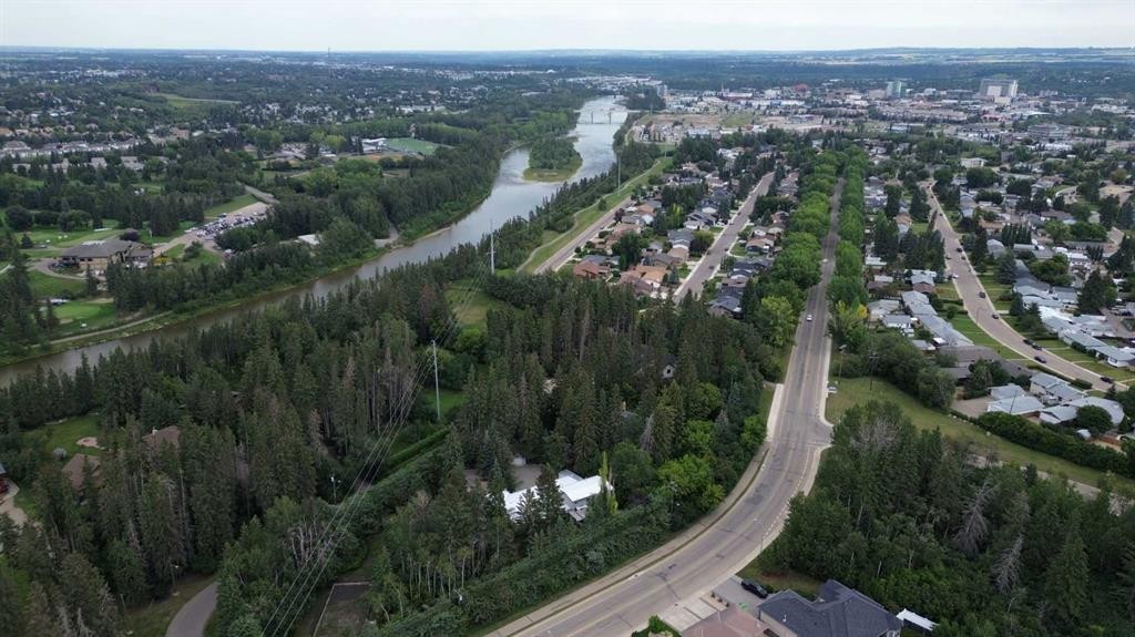 20 Cronquist Close, Red Deer, AB