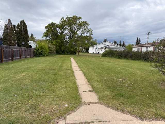 4928 47 Street, Hardisty, AB