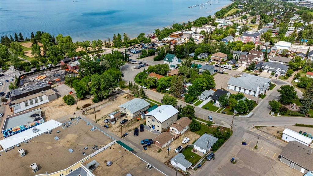 5018 49 Street, Sylvan Lake, AB