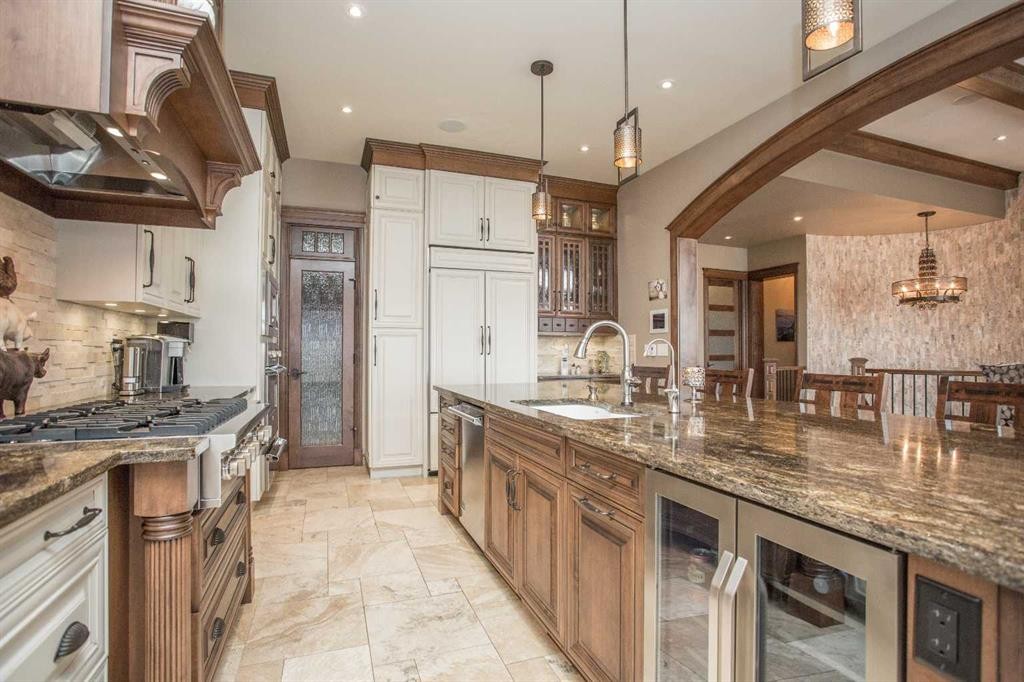 32 Sagewood Close, Red Deer, AB - Indoor Photo Showing Kitchen With Upgraded Kitchen