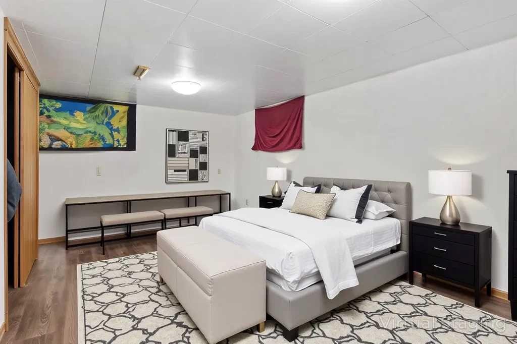 4936 49 Street, Hardisty, AB - Indoor Photo Showing Bedroom