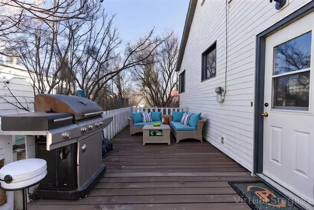 4936 49 Street, Hardisty, AB - Outdoor With Exterior