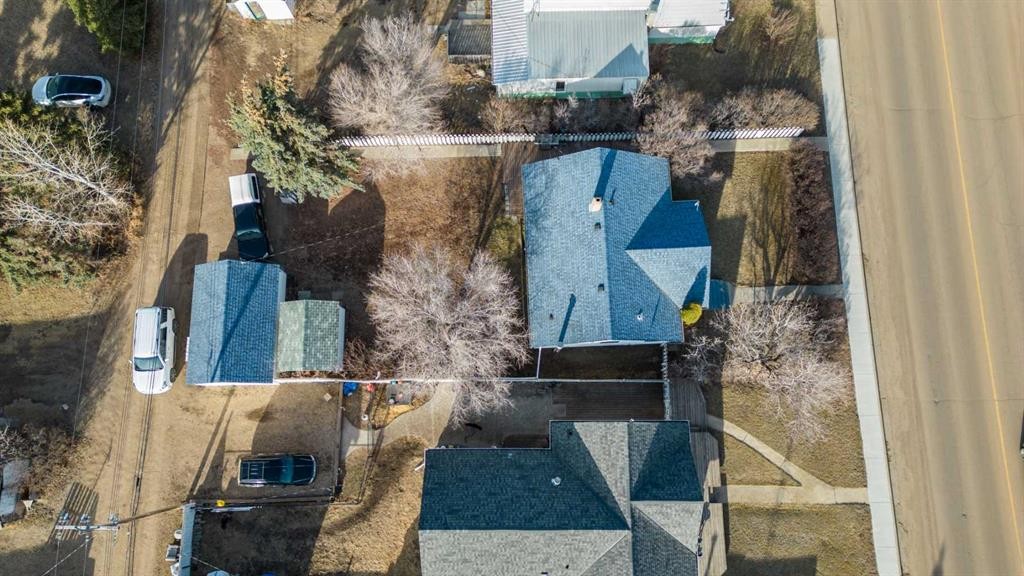 4936 49 Street, Hardisty, AB -