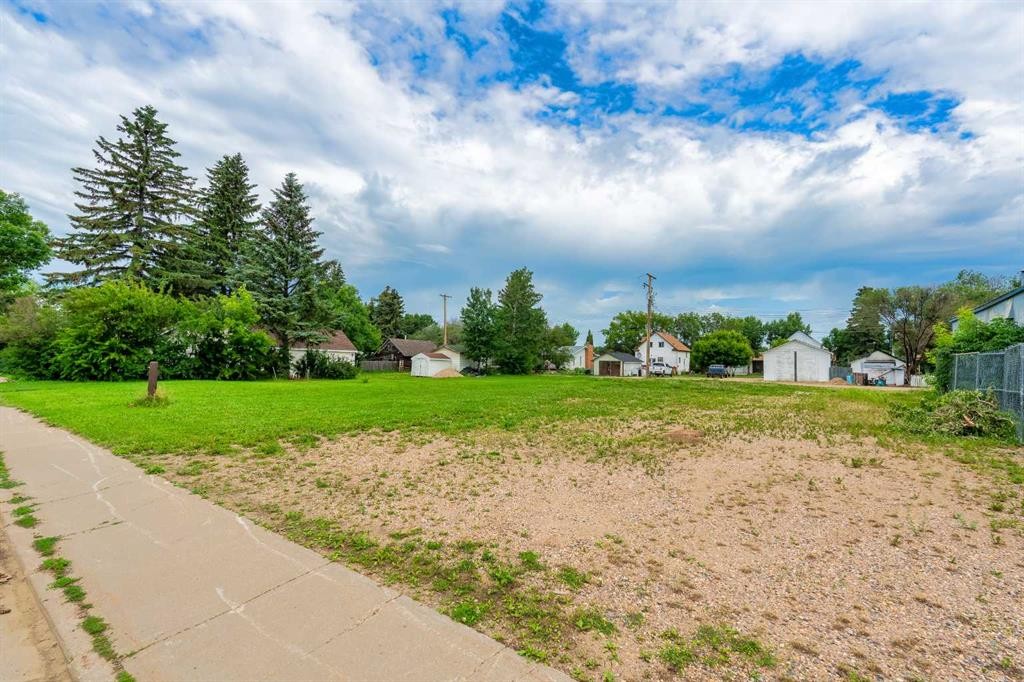 5124 53 Avenue, Viking, AB