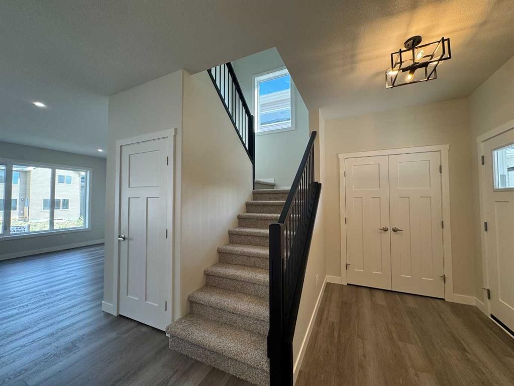 49 Emmett Crescent, Red Deer, AB - Indoor Photo Showing Other Room