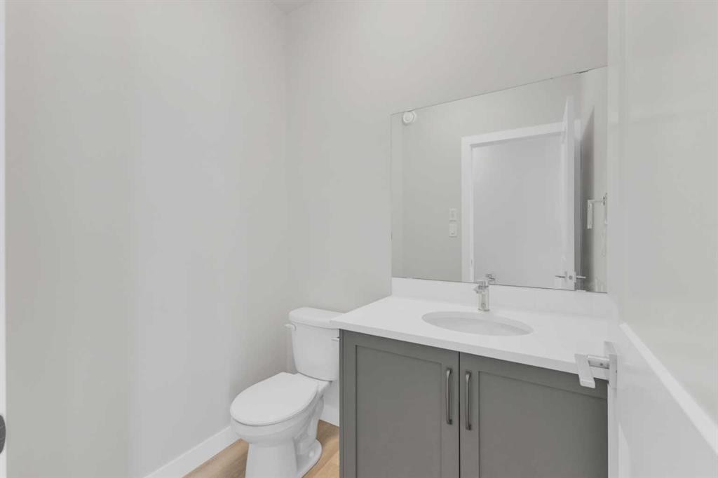 114 Palmer Circle, Blackfalds, AB - Indoor Photo Showing Bathroom