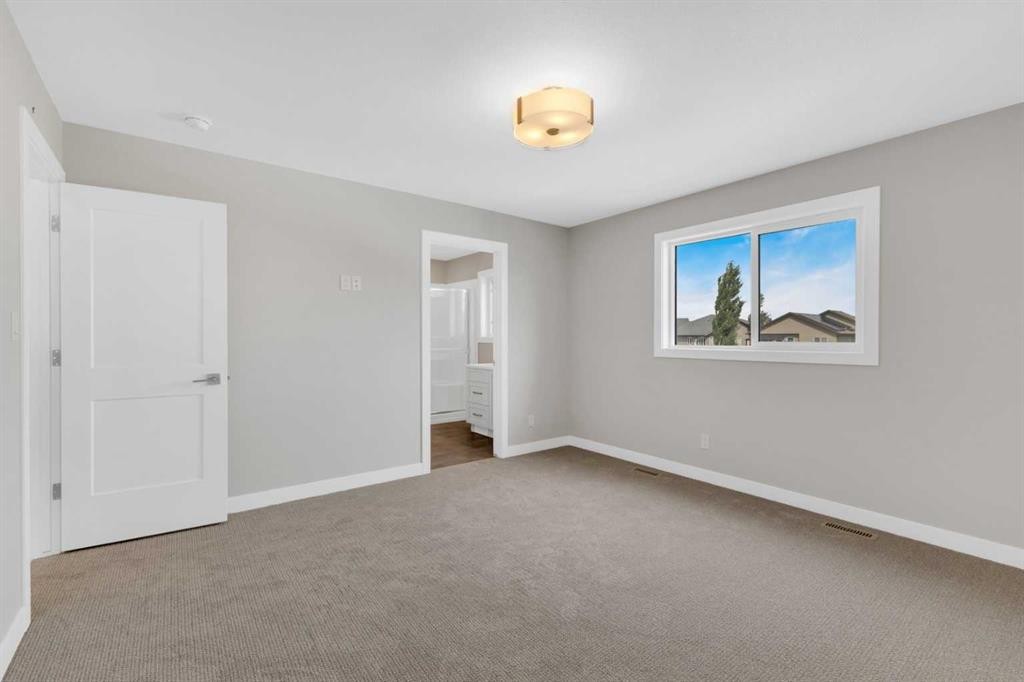 114 Palmer Circle, Blackfalds, AB - Indoor Photo Showing Other Room