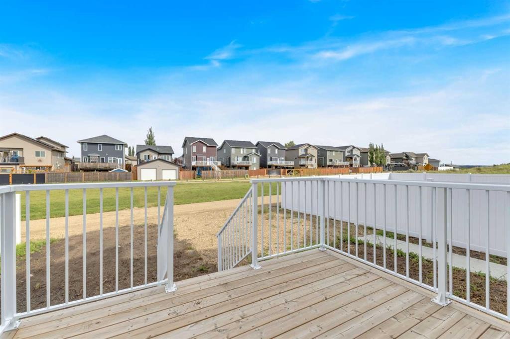 114 Palmer Circle, Blackfalds, AB - Outdoor