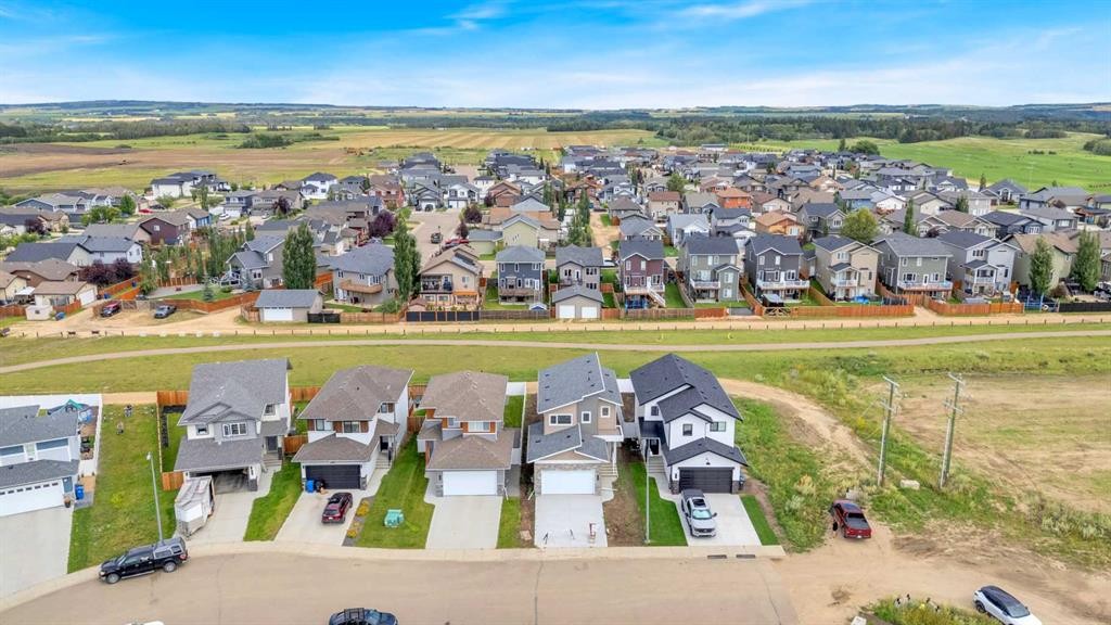 114 Palmer Circle, Blackfalds, AB - Outdoor With View