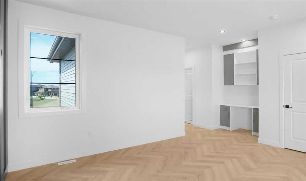 47 Everson Close, Red Deer, AB - Indoor Photo Showing Other Room