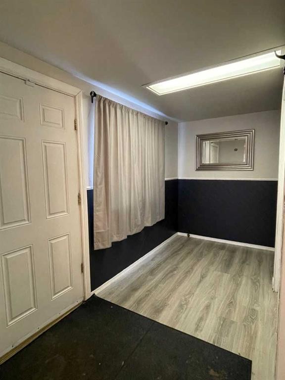 202 Railway Avenue, Veteran, AB - Indoor Photo Showing Other Room