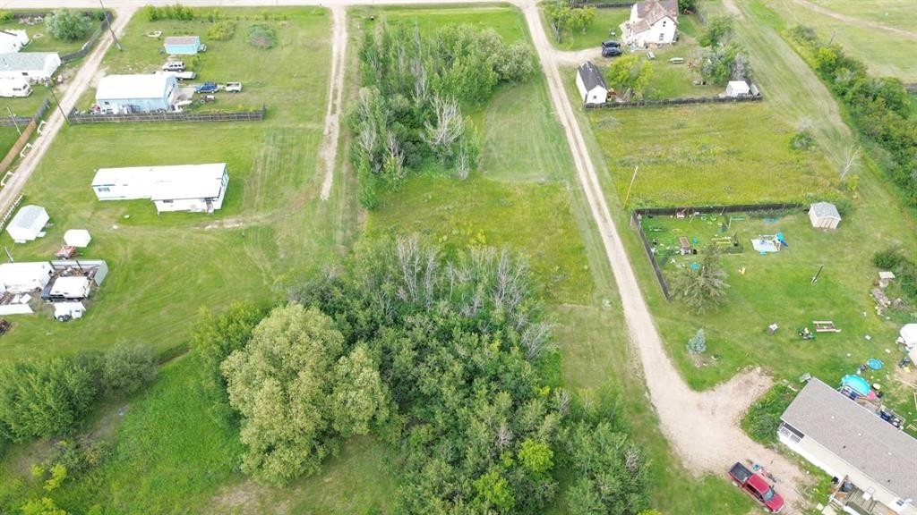 On 4Th Street, Gadsby, AB