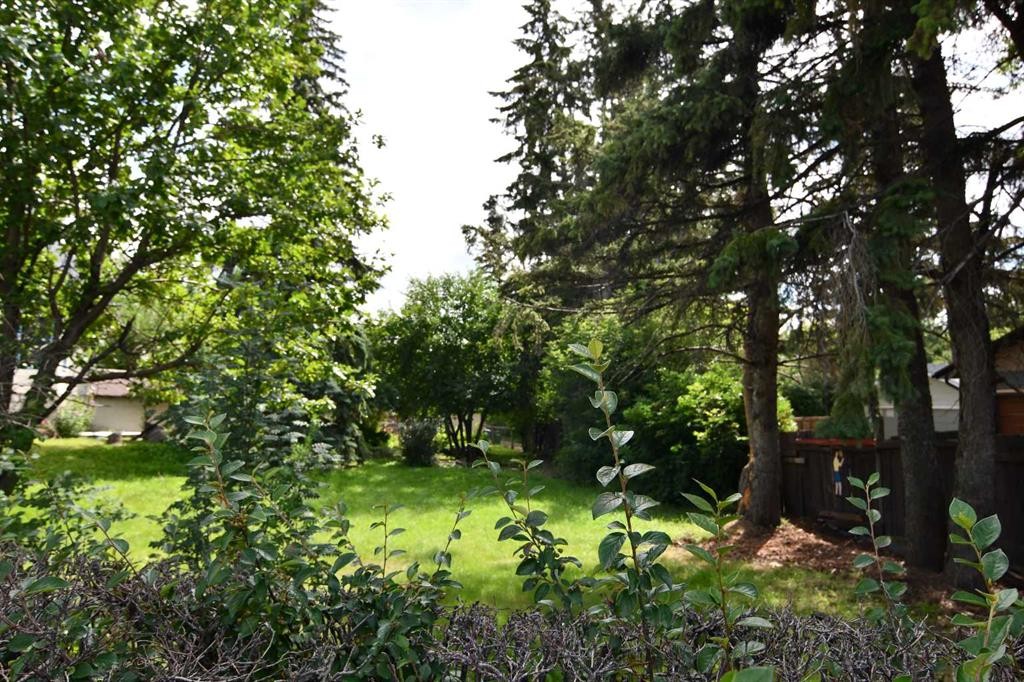 4411 55 Street, Red Deer, AB