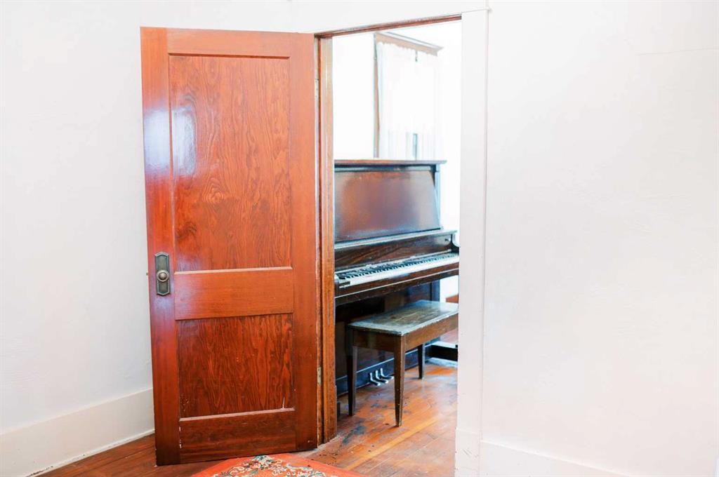 4406 47 Avenue, Stettler, AB