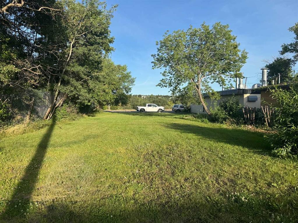 4704 50 Street, Ponoka, AB