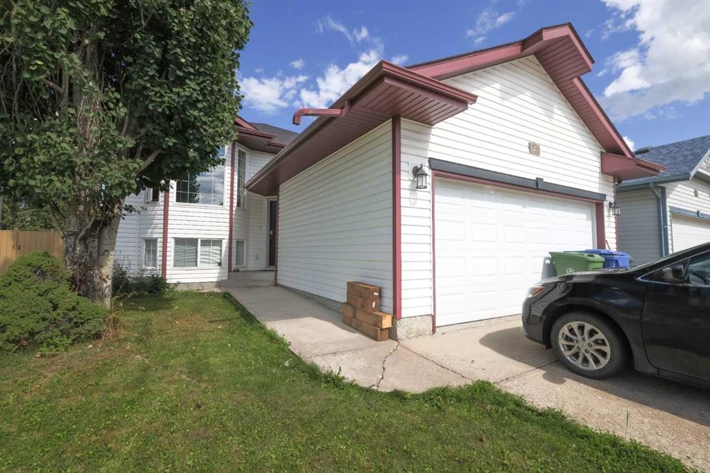 6403-54 Street, Rocky Mountain House, AB - Outdoor