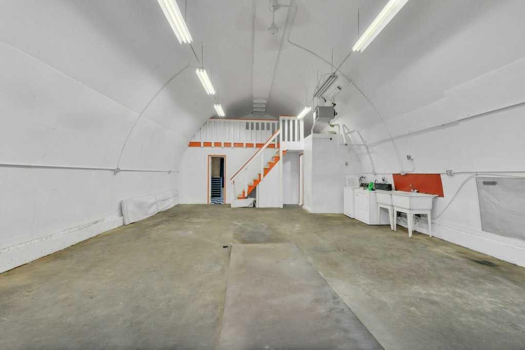 7 Industrial Drive, Sylvan Lake, AB