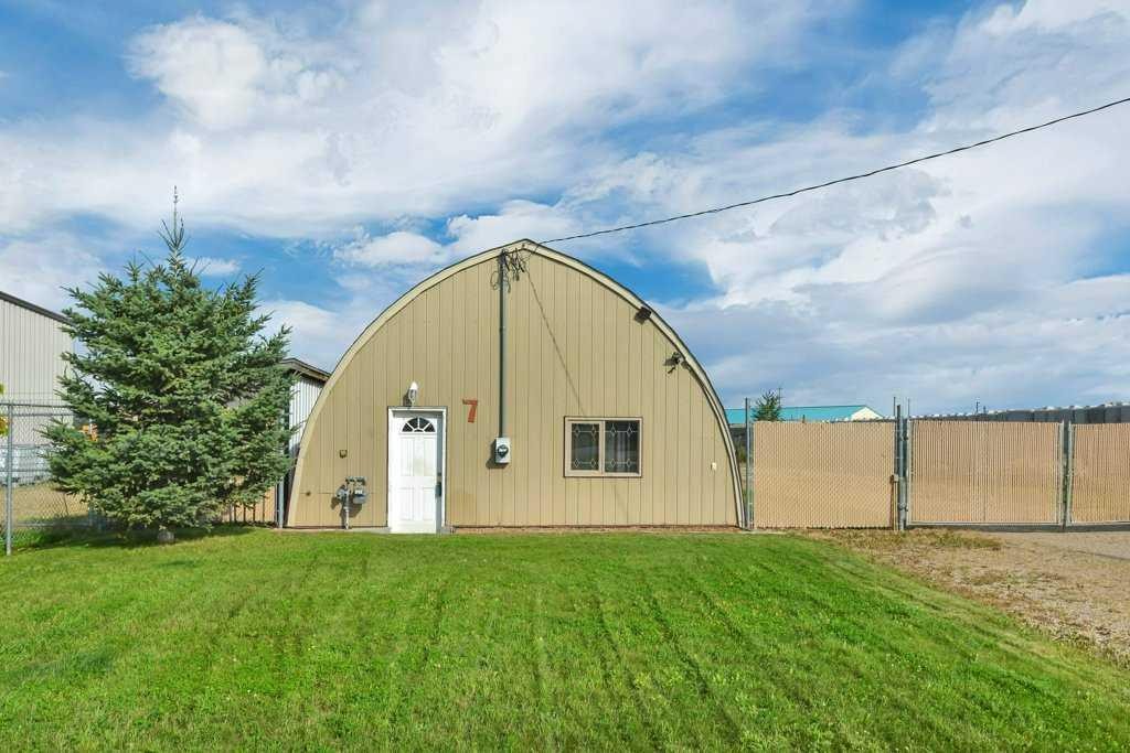 7 Industrial Drive, Sylvan Lake, AB