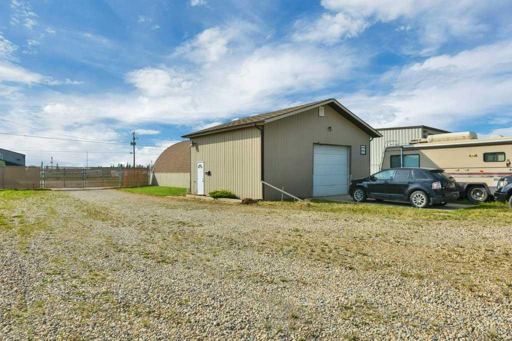 7 Industrial Drive, Sylvan Lake, AB