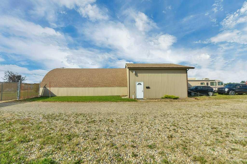 7 Industrial Drive, Sylvan Lake, AB