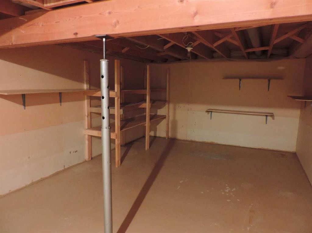 4737 54 Avenue, Rimbey, AB - Indoor