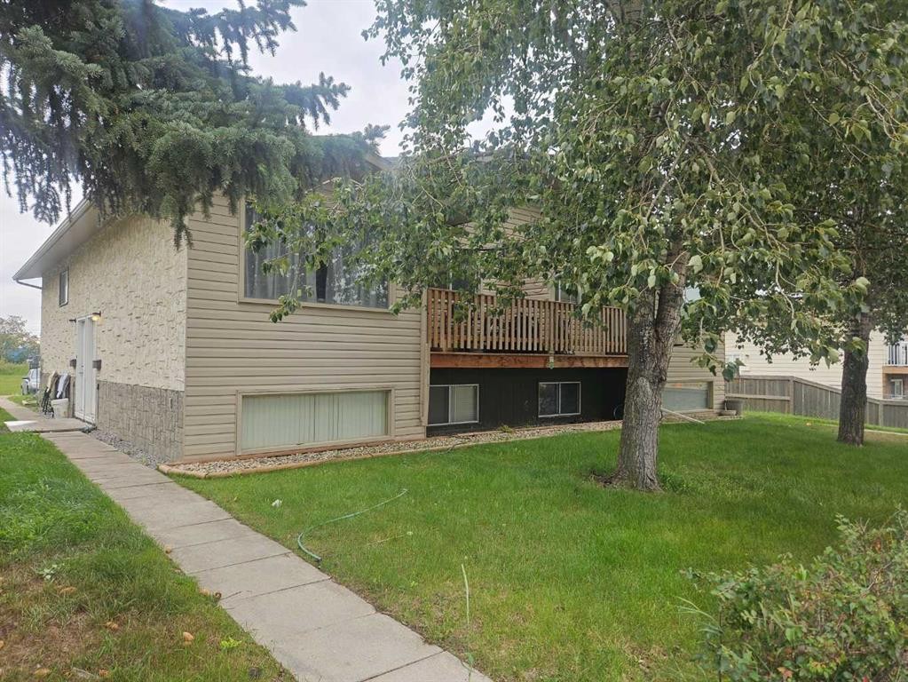 43 Nyberg Avenue, Red Deer, AB - Outdoor