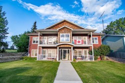 5131 52 Street Rocky Mountain House, AB T4T 2A4
