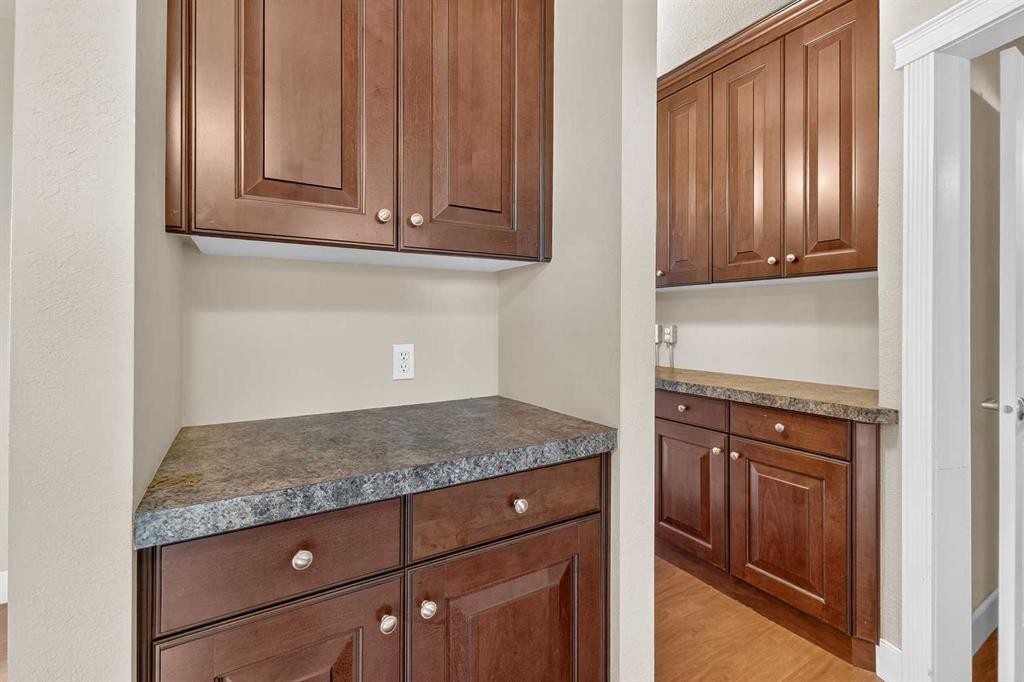 4926 45 Street, Red Deer, AB