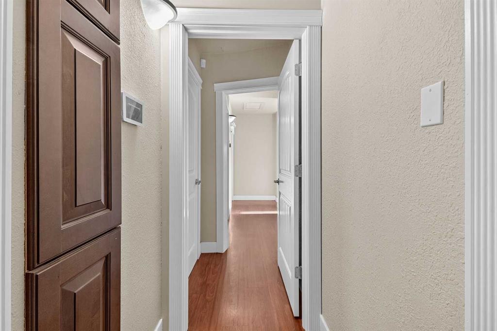 4926 45 Street, Red Deer, AB