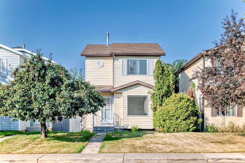 7352 59 Avenue, Red Deer, AB - Outdoor